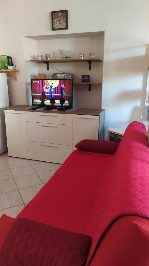 Ferienwohnung Casa Vacanze Lo Specchio Iglesias Exterior foto